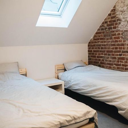 Gezellige Loft Met Twee Slaapkamers Ypres Kültér fotó