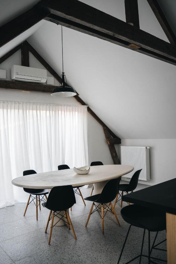 Gezellige Loft Met Twee Slaapkamers Ypres Kültér fotó